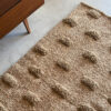 Alfombra Pom Pom - Madera - Image 2