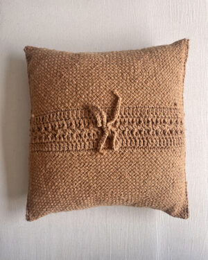 Square Cushion – Camel (L)