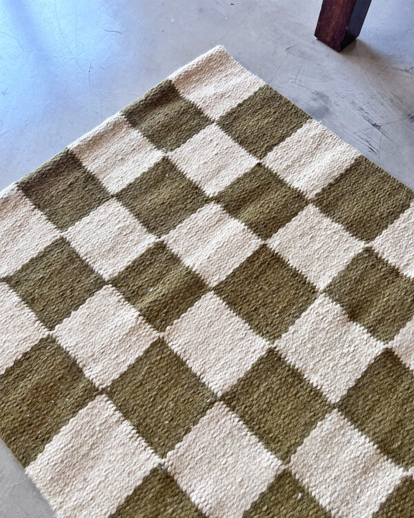 Checkered Runner - Natural & Moss