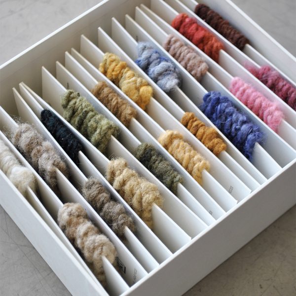 andina-yarn-samples-box